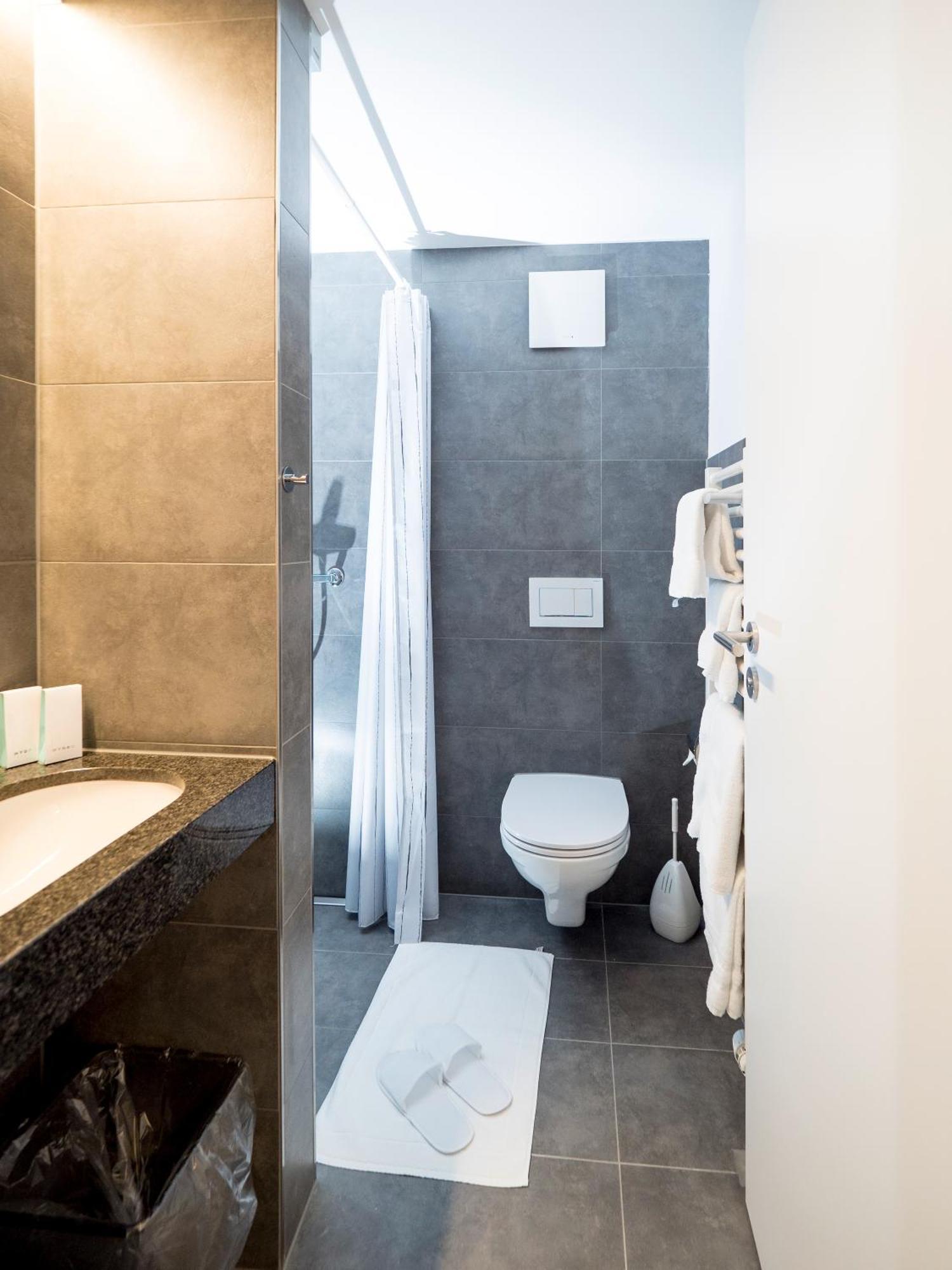 Seengen Aparthotel Baeren מראה חיצוני תמונה